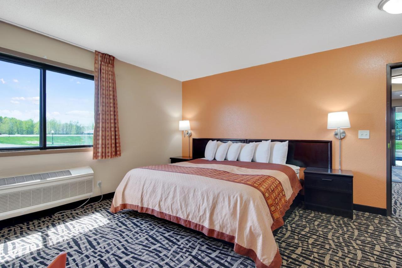 Americas Quality Inn & Suites - Finlayson Kültér fotó