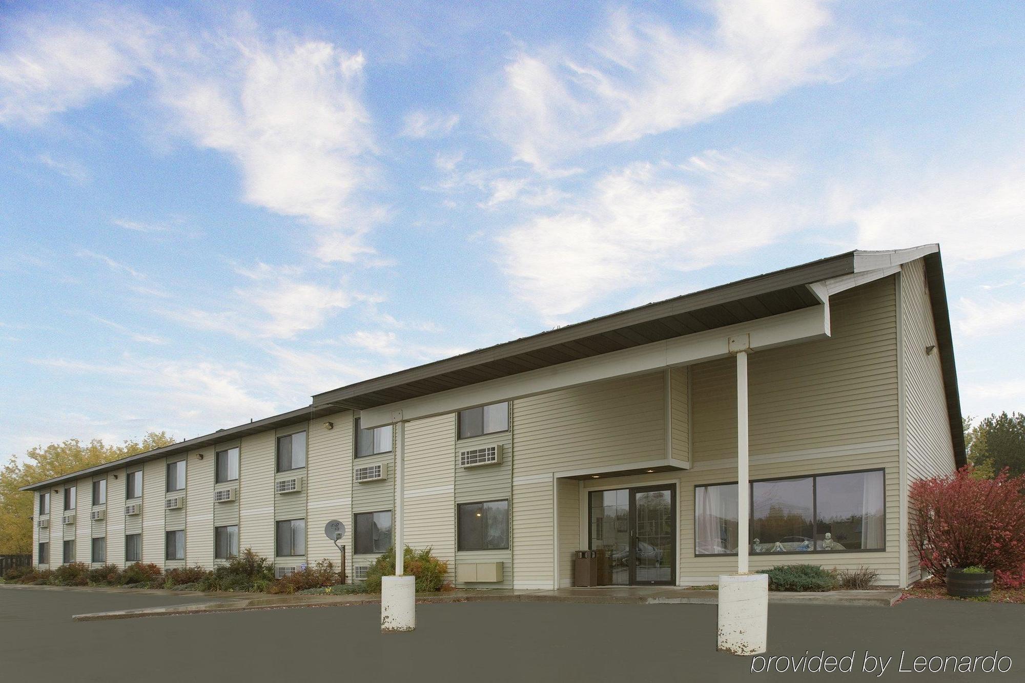 Americas Quality Inn & Suites - Finlayson Kültér fotó