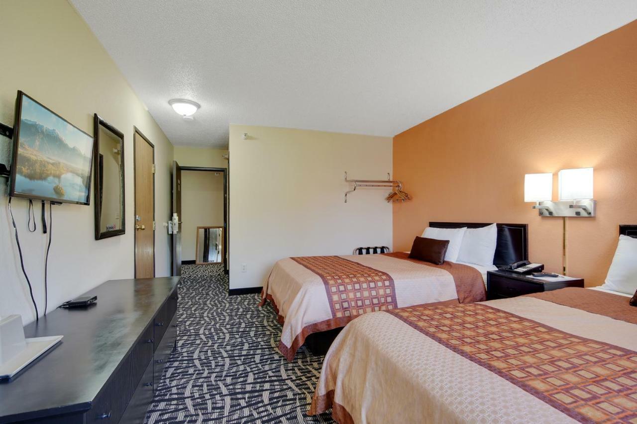 Americas Quality Inn & Suites - Finlayson Kültér fotó
