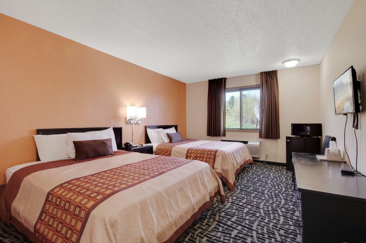 Americas Quality Inn & Suites - Finlayson Kültér fotó